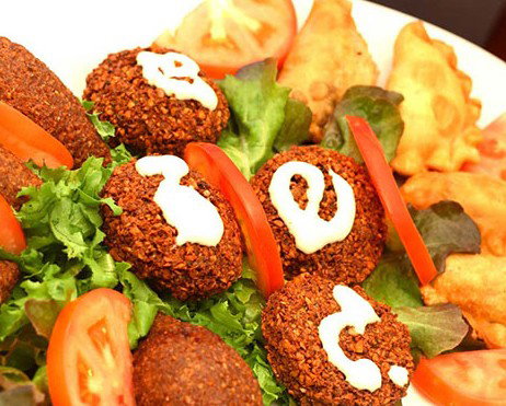 Al-Madina Lebanese Cuisine - Accommodation QLD 3