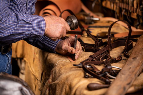 Bridle Making Workshop - Accommodation QLD 1