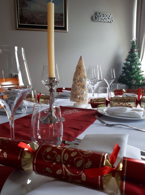Christmas Day Lunch - Accommodation QLD 0