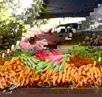 Evandale Market - Weekly - Accommodation QLD