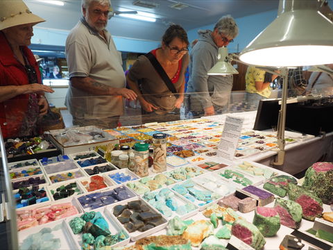 Gemfest - Festival Of Gems - Accommodation QLD 2