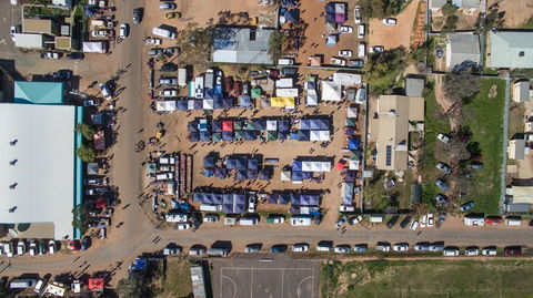 Lightning Ridge Opal Festival - Accommodation QLD 2