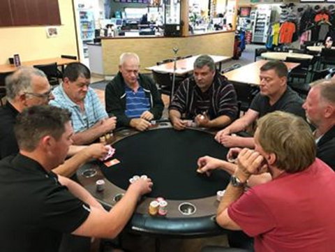 Numurkah Golf And Bowls Club - Poker Wednesday - Accommodation QLD 0