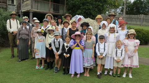 Pioneer Weekend - Accommodation QLD 0