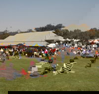 Yarra Valley Regional Food Group Farmers' Market - Accommodation QLD