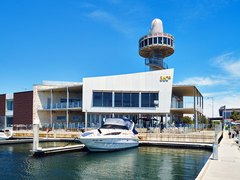 An Afternoon Of High Tea At 360Q - Accommodation QLD 1