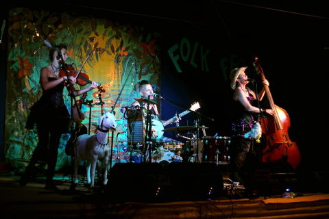 Bony Mountain Folk Festival - Accommodation QLD 0