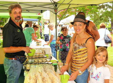 Gloucester Farmers Market - Accommodation QLD 1