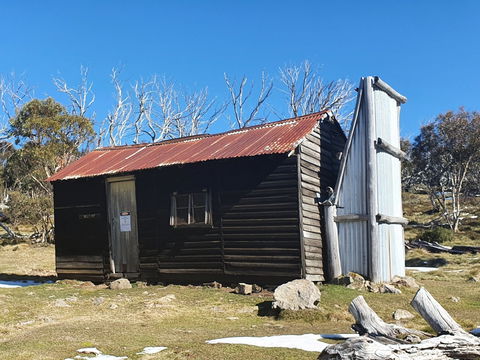 Hedonistic Hiking's Razorback To Harrietville - Accommodation QLD 0