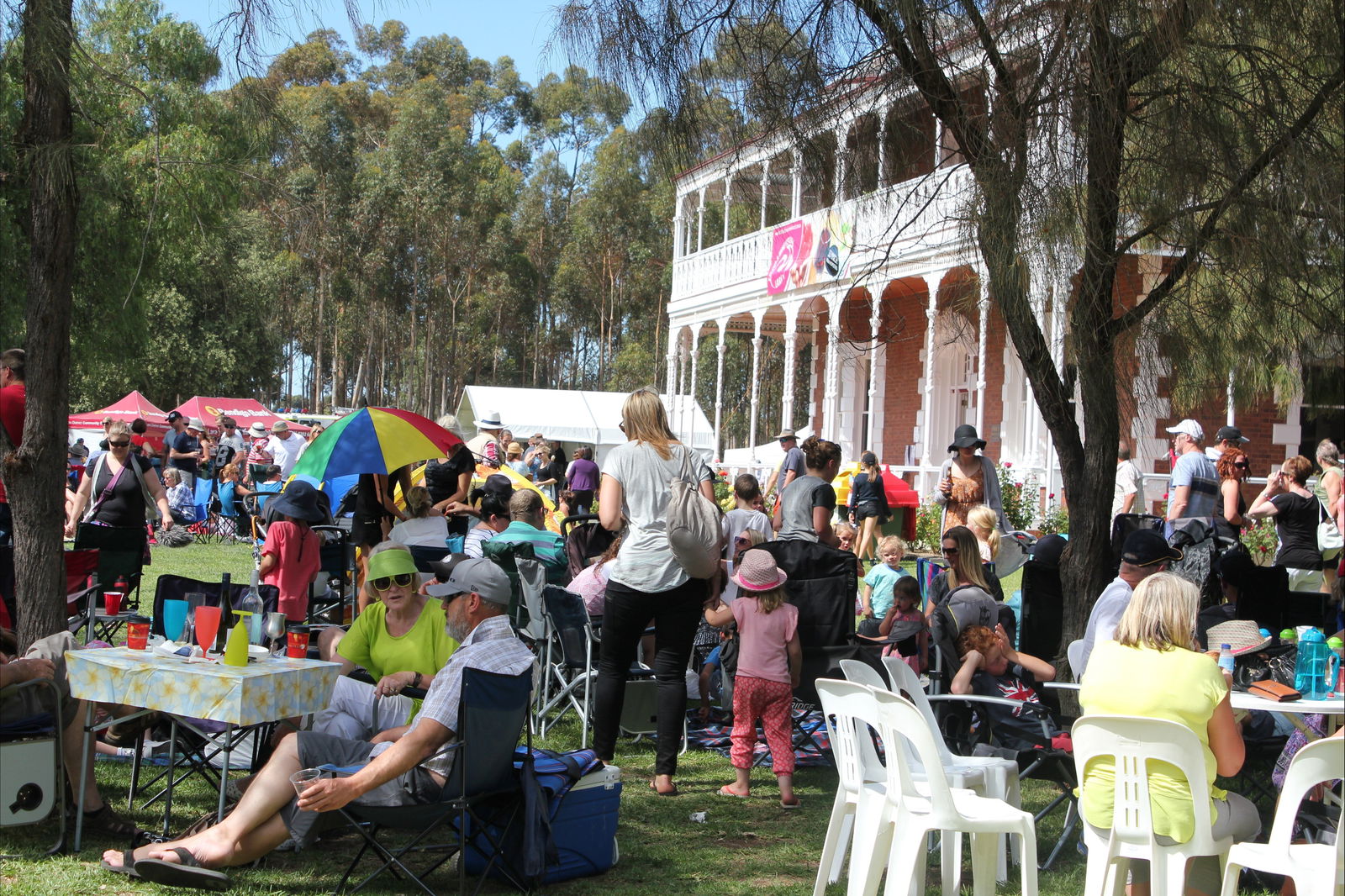 Avalon VIC Accommodation QLD