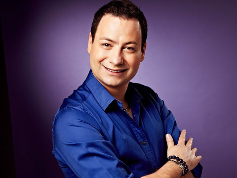 Psychic Medium Mitchell Coombes - Accommodation QLD 0
