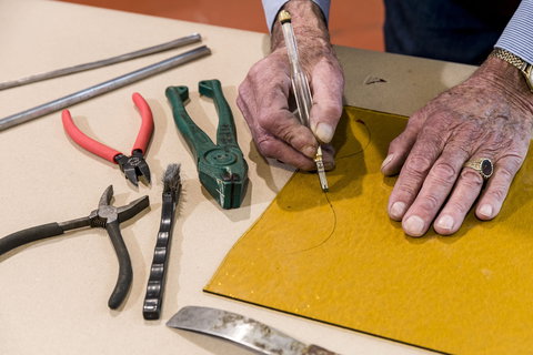 Stained Glass Leadlighting Workshop - Accommodation QLD 1