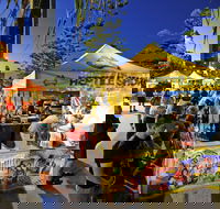 Surfers Paradise Beachfront Markets - Accommodation QLD