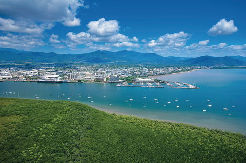 7 Cairns Marathon - Accommodation QLD 1