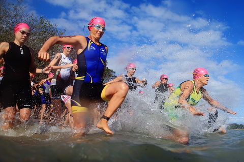 Beach House Hotel Hervey Bay 100 - Accommodation QLD 1