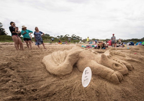 Broulee New Year's Eve Sandcastles And Sculptures - Accommodation QLD 0