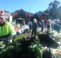 Brown Hill Market - Accommodation QLD