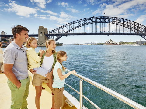 Fathers Day Lunch Cruise - Accommodation QLD 1