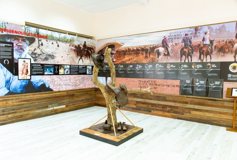Indigenous Stock Workers Display - Accommodation QLD 0