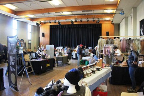 Jindabyne Hall Markets - Accommodation QLD 0
