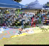 Markets By The Sub - Accommodation QLD