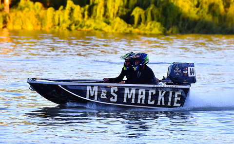 Round 3 - Renmark Auto Service Circuit Race - Accommodation QLD 0
