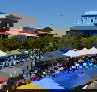 Semaphore Street Fair - Accommodation QLD