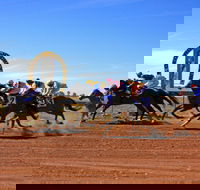 St George Cup Race - Accommodation QLD