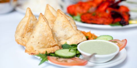 Taj Tandoori Indian Restaurant - Accommodation QLD 3