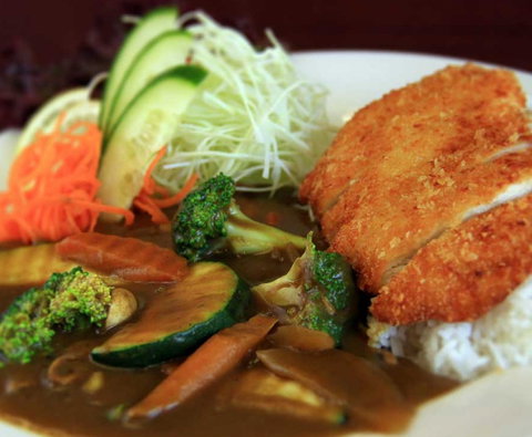 Zen Japanese Restaurant & Sushi Bar - Accommodation QLD 1