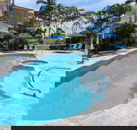 Macquarie Lodge Apartments - Accommodation QLD