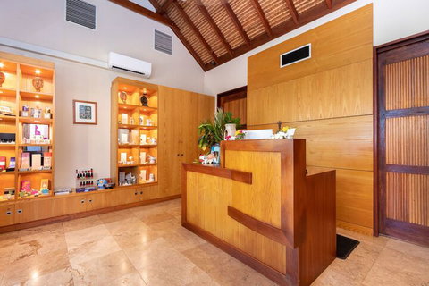 Bali Hai Resort & Spa - Accommodation QLD 4