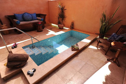 Bali Hai Resort & Spa - Accommodation QLD 3