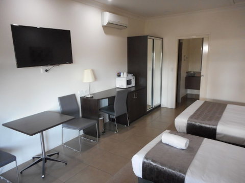 Injune Motor Inn - Accommodation QLD 6