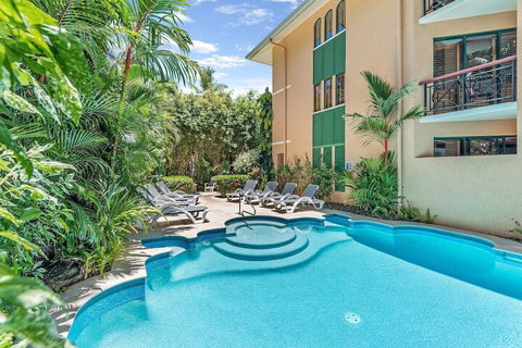 Martinique On Macrossan - Accommodation QLD 3
