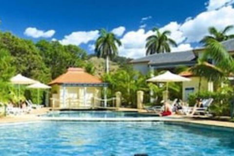 Aqualuna Beach Resort - Accommodation QLD 0
