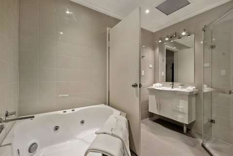 Best Western Plus Buckingham International - Accommodation QLD 4