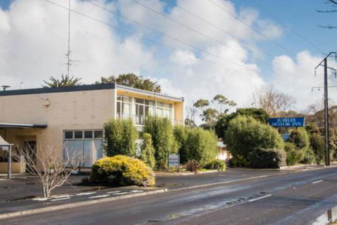 Jubilee Motor Inn - Accommodation QLD 2