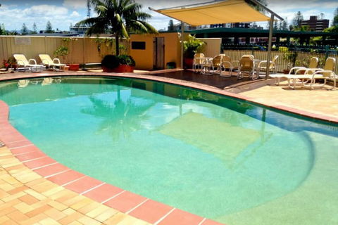 Oxley Cove Apartments - Accommodation QLD 4