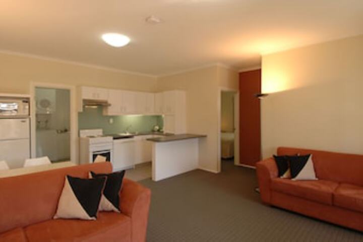  Accommodation QLD