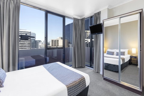 Riverside Apartments Melbourne - Accommodation QLD 4