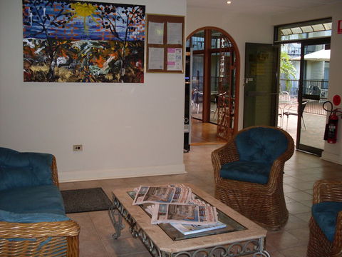 El Lago Waters Motel - Accommodation QLD 5