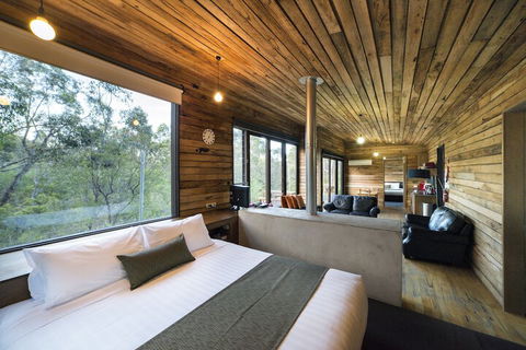 DULC Cabins - Accommodation QLD 4