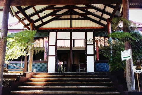 Karri Forest Motel - Accommodation QLD 3