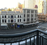 Posh Hotel - Accommodation QLD