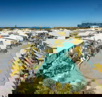 Sand Dunes Resort - Accommodation QLD