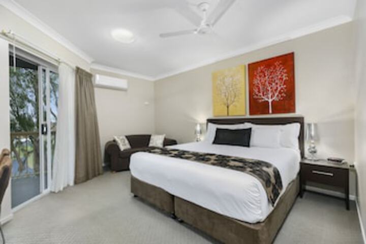  Accommodation QLD
