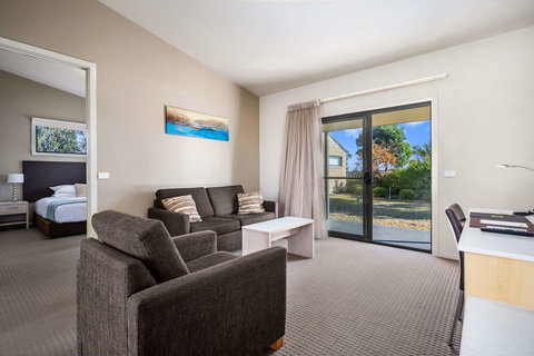 Quality Suites Point Cook Seasons 5 - Accommodation QLD 6