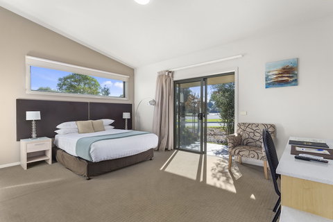Quality Suites Point Cook Seasons 5 - Accommodation QLD 5