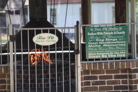 Federation Gardens & Possums Hideaway - Accommodation QLD 2